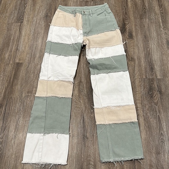 Shein Women’s Patchwork Jeans - Size Small - Picture 2 of 5